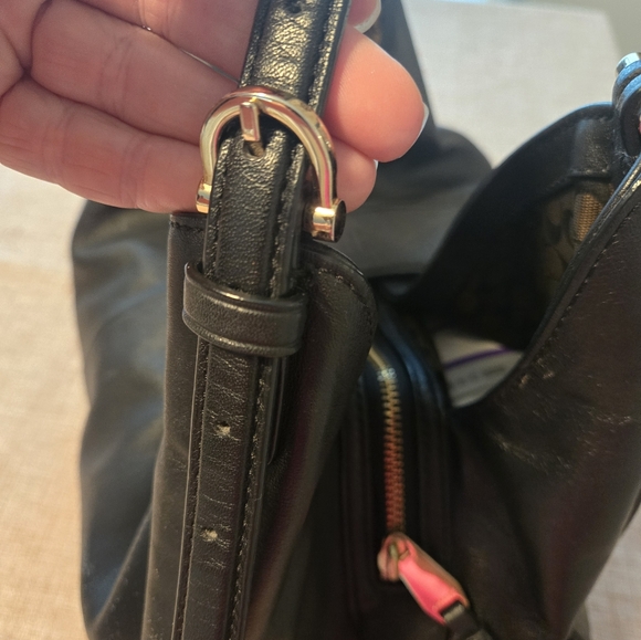 VGUC Coach Madison Carlyle bag - Picture 7 of 12